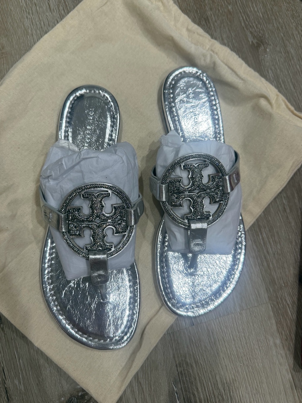 Tory Burch Miller Pave Silver Metallic Logo Thong Sandals Size 9 New in Box